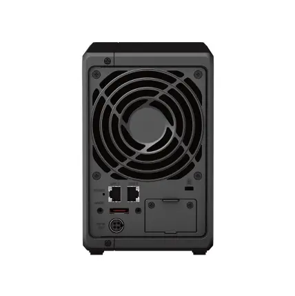 Сетевое хранилище (NAS) Synology DS723+
